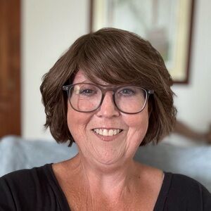 Meet your Posher, Paula